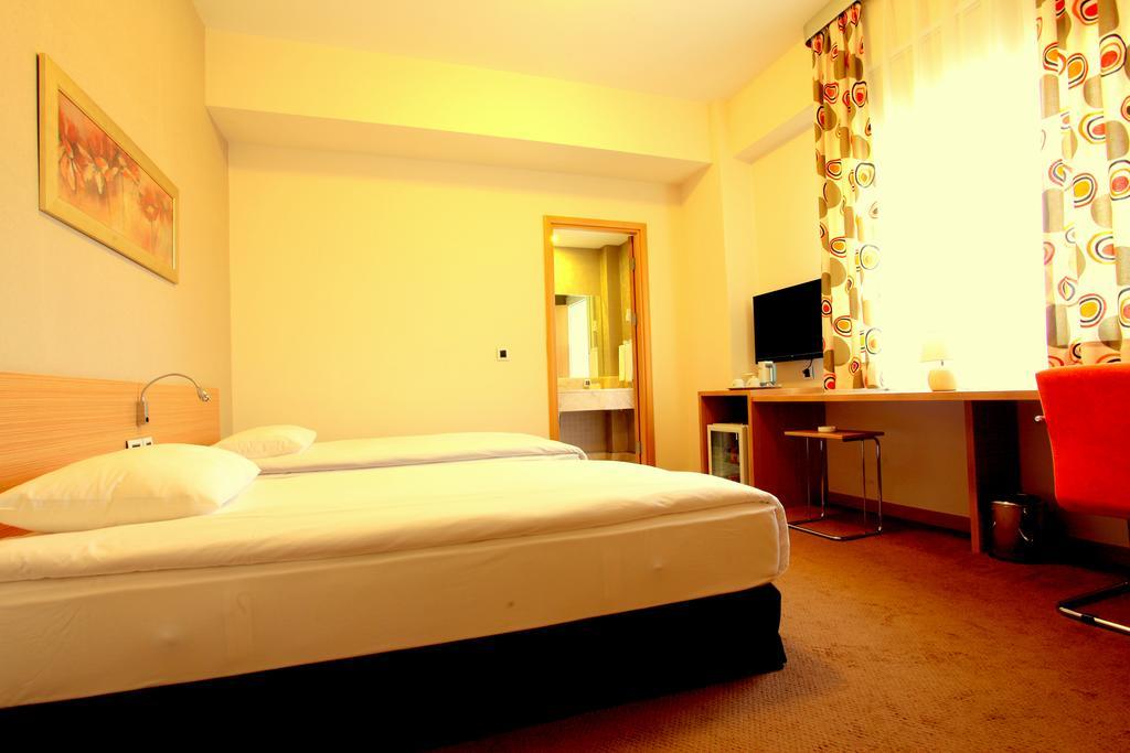 Orucoglu Oreko Hotel Manisa Esterno foto